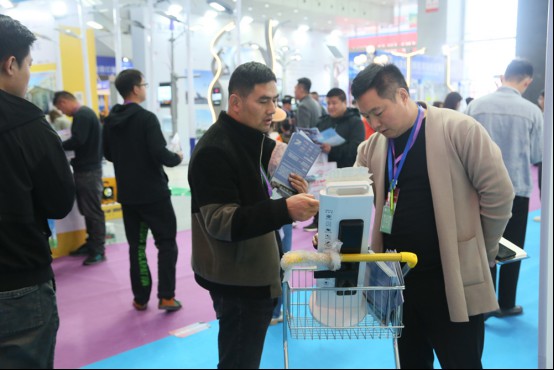 展览会3.jpg