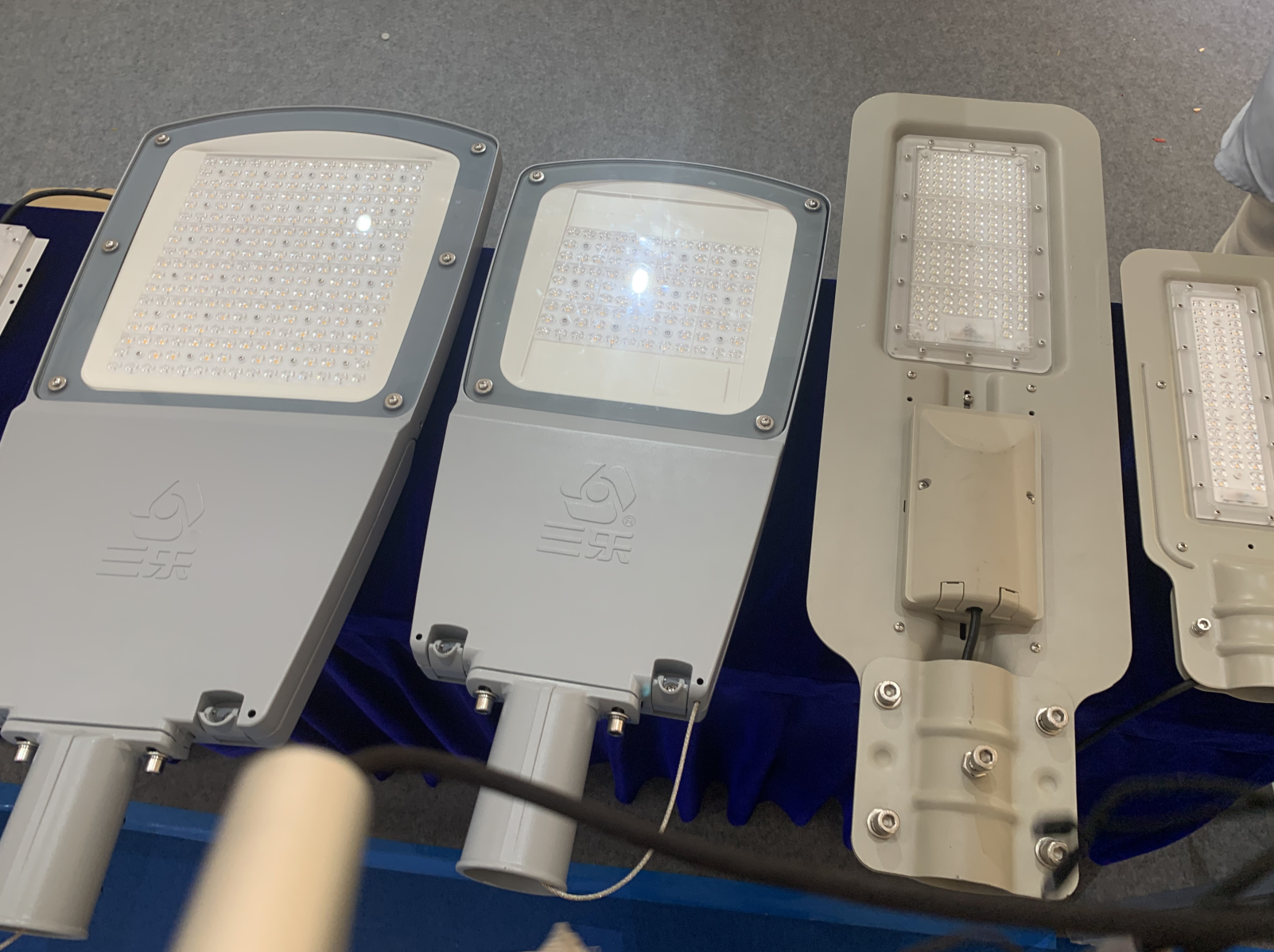 1759217352302631.png 微信图片_20250930144628.png