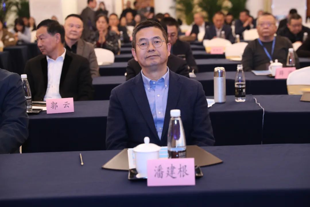 微信图片_20241128144927.jpg
